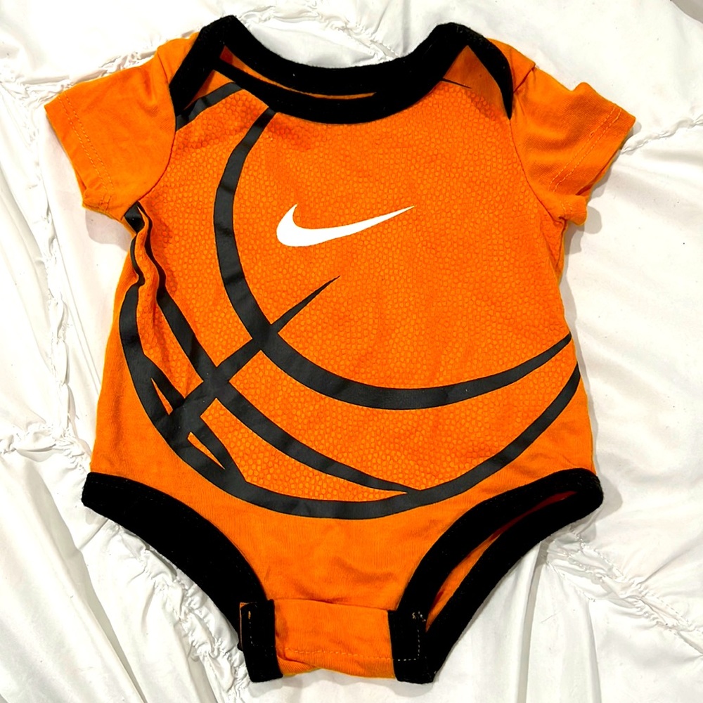 Nike Basketball Onesie 3M